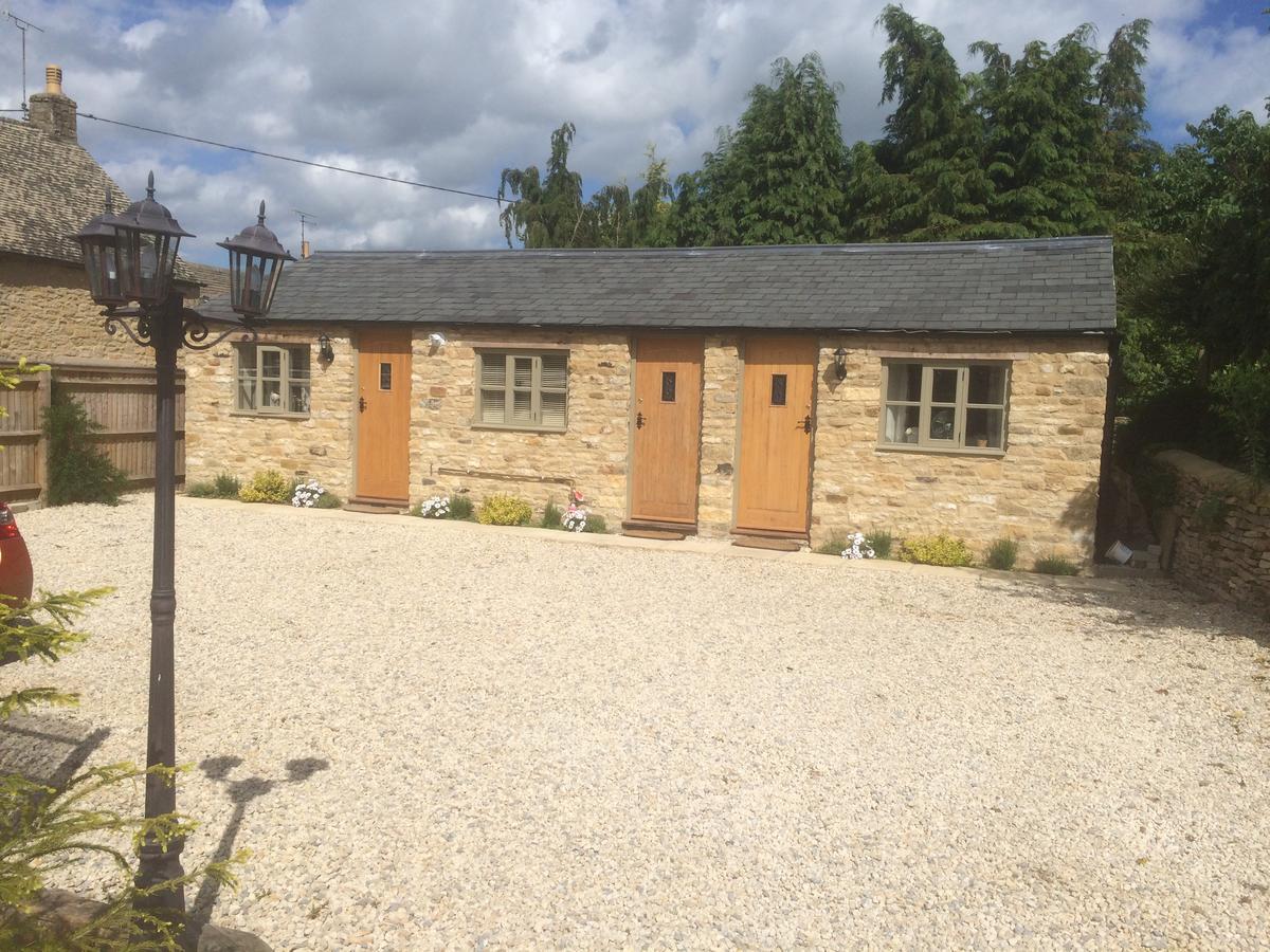 The Salford Inn Chipping Norton Exterior foto